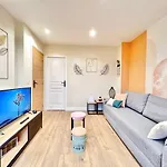 L'odyssee, A 5 Min De La Gare ~ Fibre + Parking Apartamento