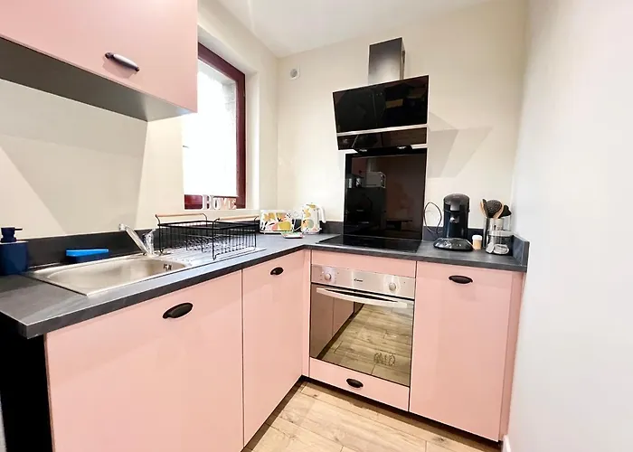 L'odyssee, A 5 Min De La Gare ~ Fibre + Parking *