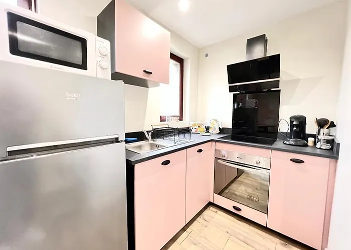 L'odyssee, A 5 Min De La Gare ~ Fibre + Parking