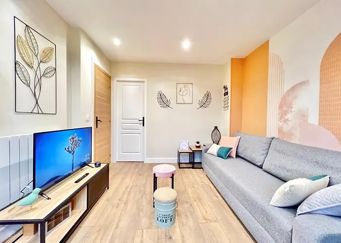 L'odyssee, A 5 Min De La Gare ~ Fibre + Parking Apartment