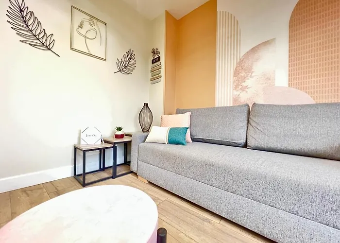 L'odyssee, A 5 Min De La Gare ~ Fibre + Parking Apartment Poitiers